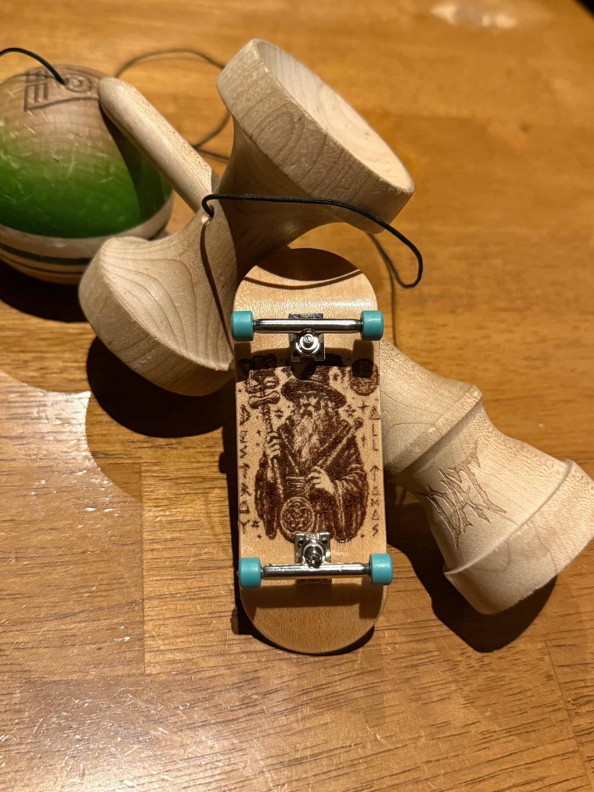 DAT WIZ Fingerboard Complete